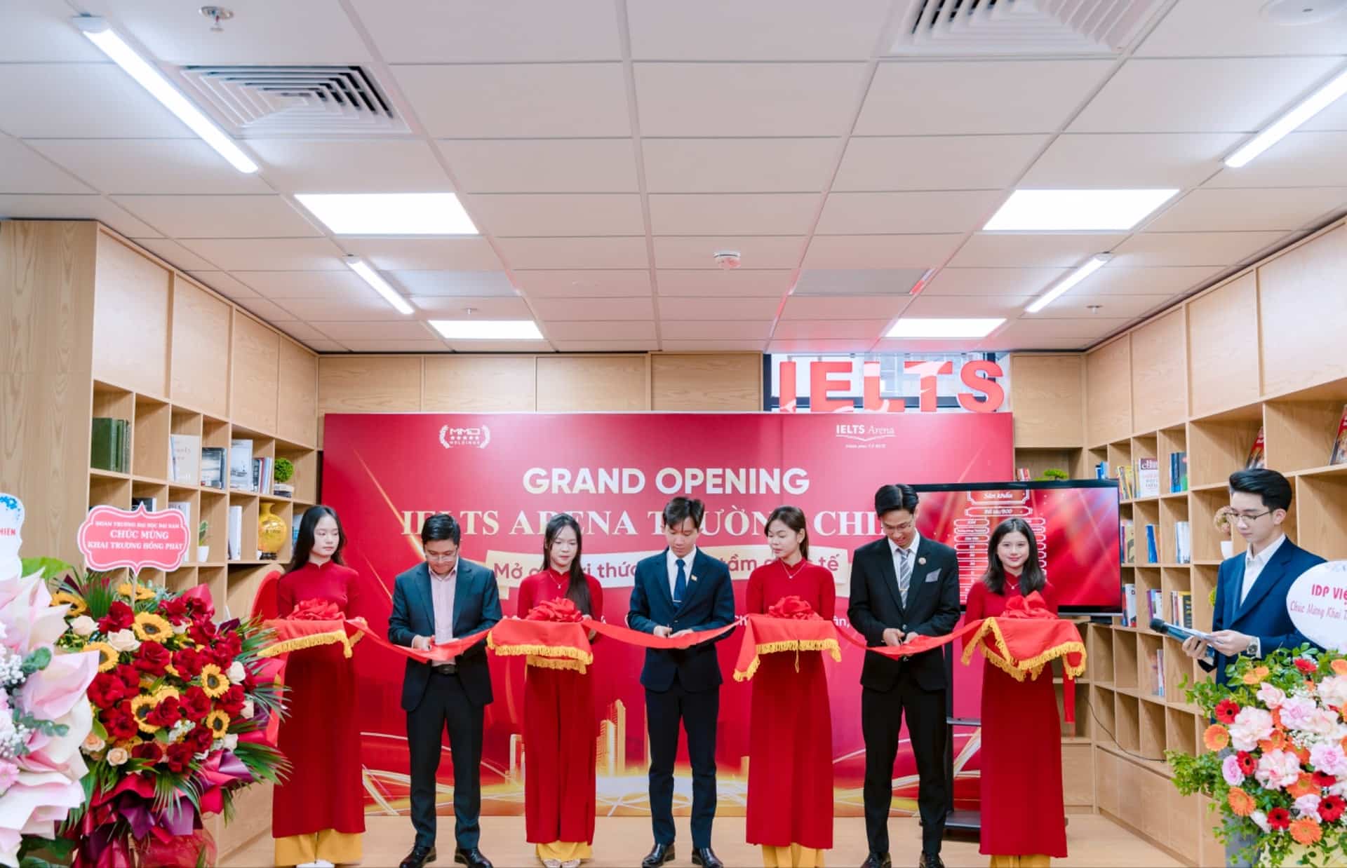 IELTS Arena tưng bừng khai trương cơ sở mới tại Trường Chinh