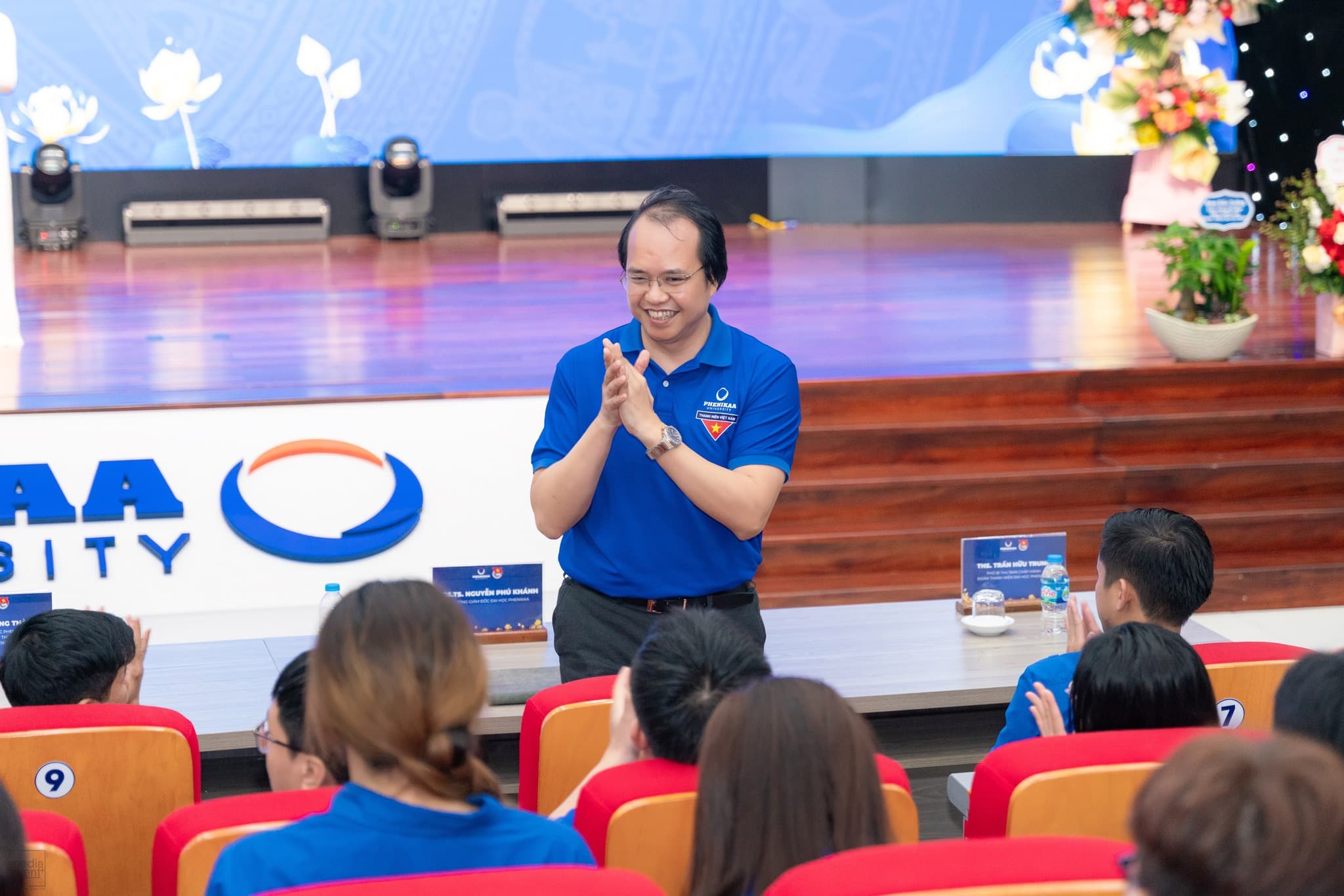 PGS.TS. Nguyễn Phú Khánh - Tổng Giám đốc Đại học Phenikaa tham dự và chỉ đạo chương trình.